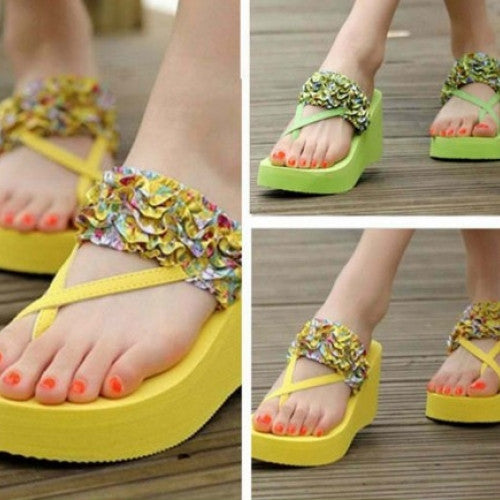 Floral Vacation Sandal